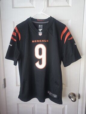 Nike Joe Burrow #9 Cincinnati Bengals Football Youth Black On Field Jersey SZL
